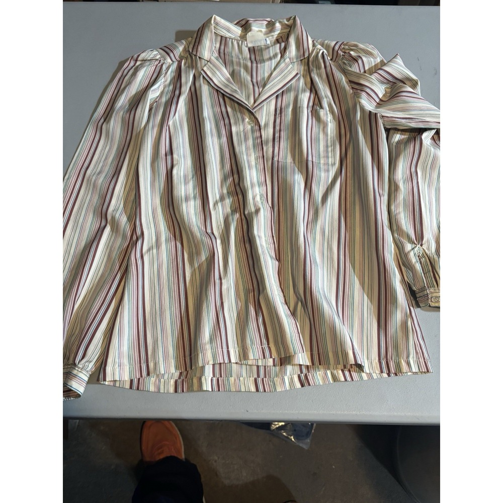 Vintage College Town 70s Secretary Stripe Button Down Victorian Small‎